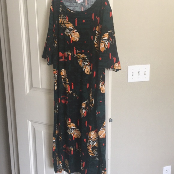 LuLaRoe Dresses & Skirts - LuLaRoe Julia